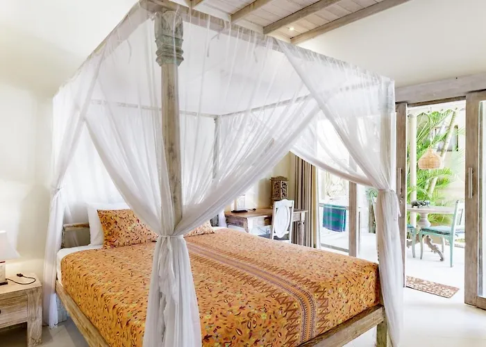 Aisis * Seminyak