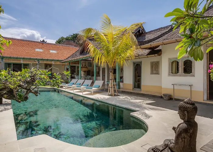Aisis Seminyak